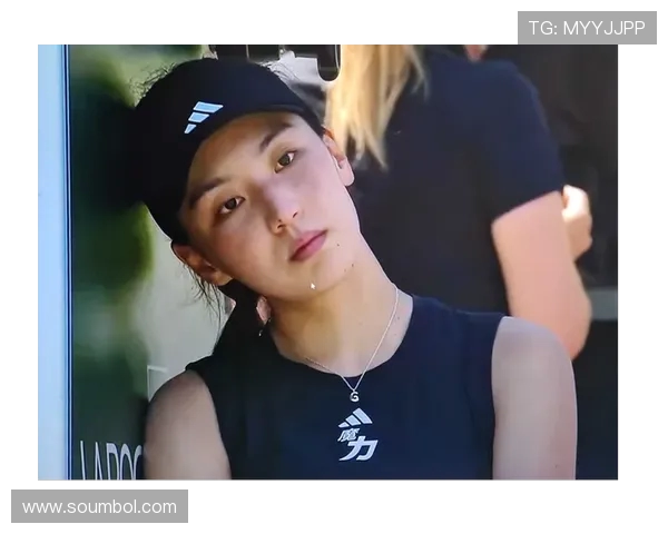 王欣瑜柏林站爆冷掀翻 17 号种子 首盘 6-3 强势破发卡萨金娜